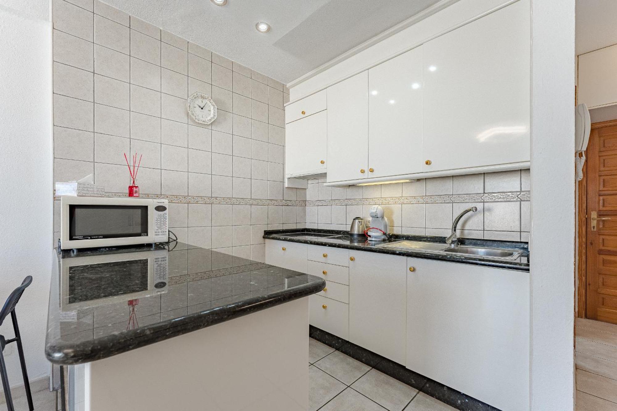 Park Margarita One Bedroom Лос Кристианос Экстерьер фото