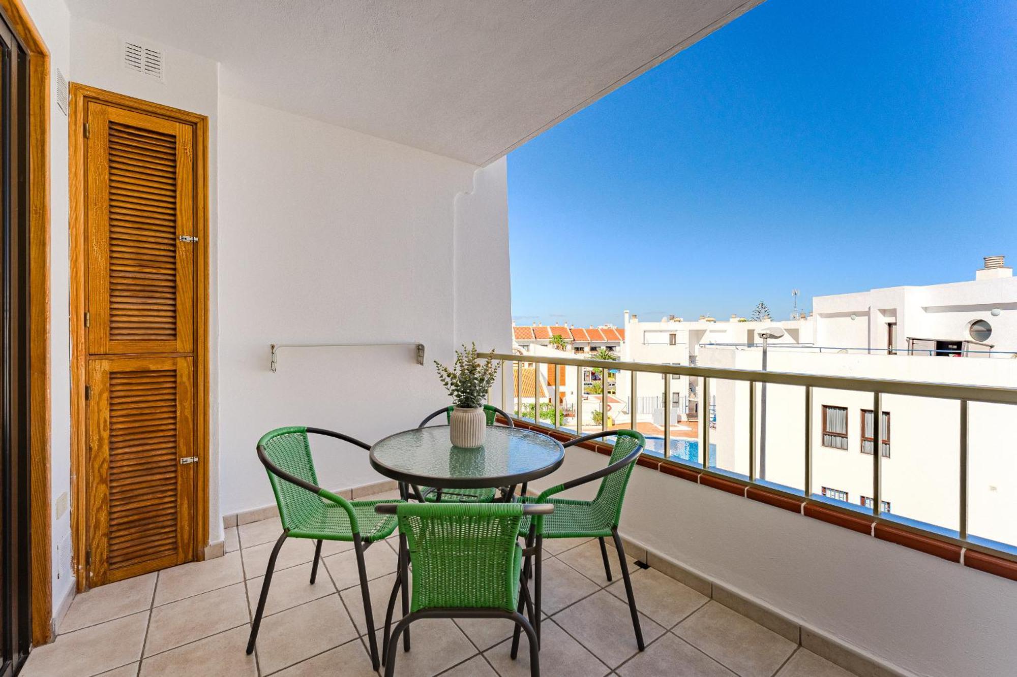 Park Margarita One Bedroom Лос Кристианос Экстерьер фото