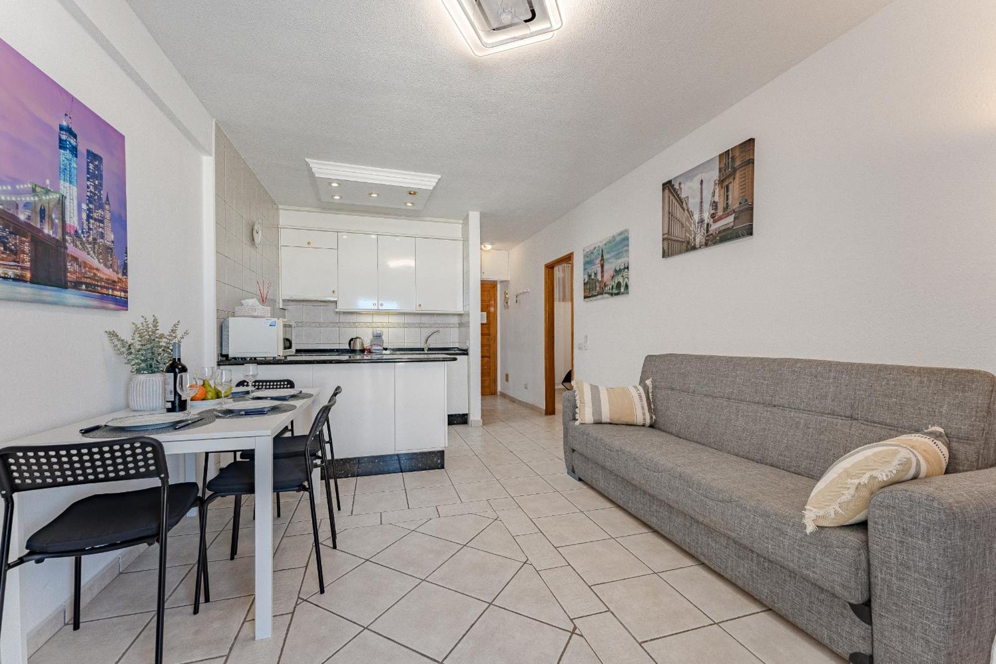 Park Margarita One Bedroom Лос Кристианос Экстерьер фото